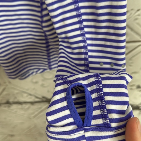 Like new Nike running striped quarter zip - Picture 4 of 7